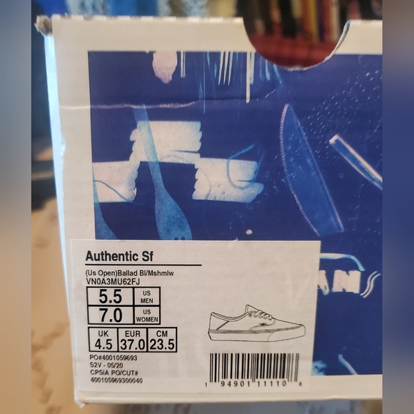 Van glitter marshmallow shoes with 9 pair no show scans socks - Picture 8 of 12